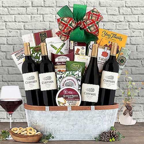 - Festive Wine Baskets For Christmas Gift Giving | Wine And Holiday Delights Basket