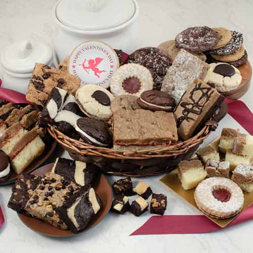 - Send Bakery Baskets For Valentine’s Day | Delicious Baked Goods