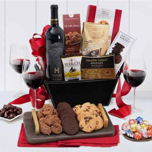 Love Gourmet Wine Gift Set - Best Wine Hampers USA